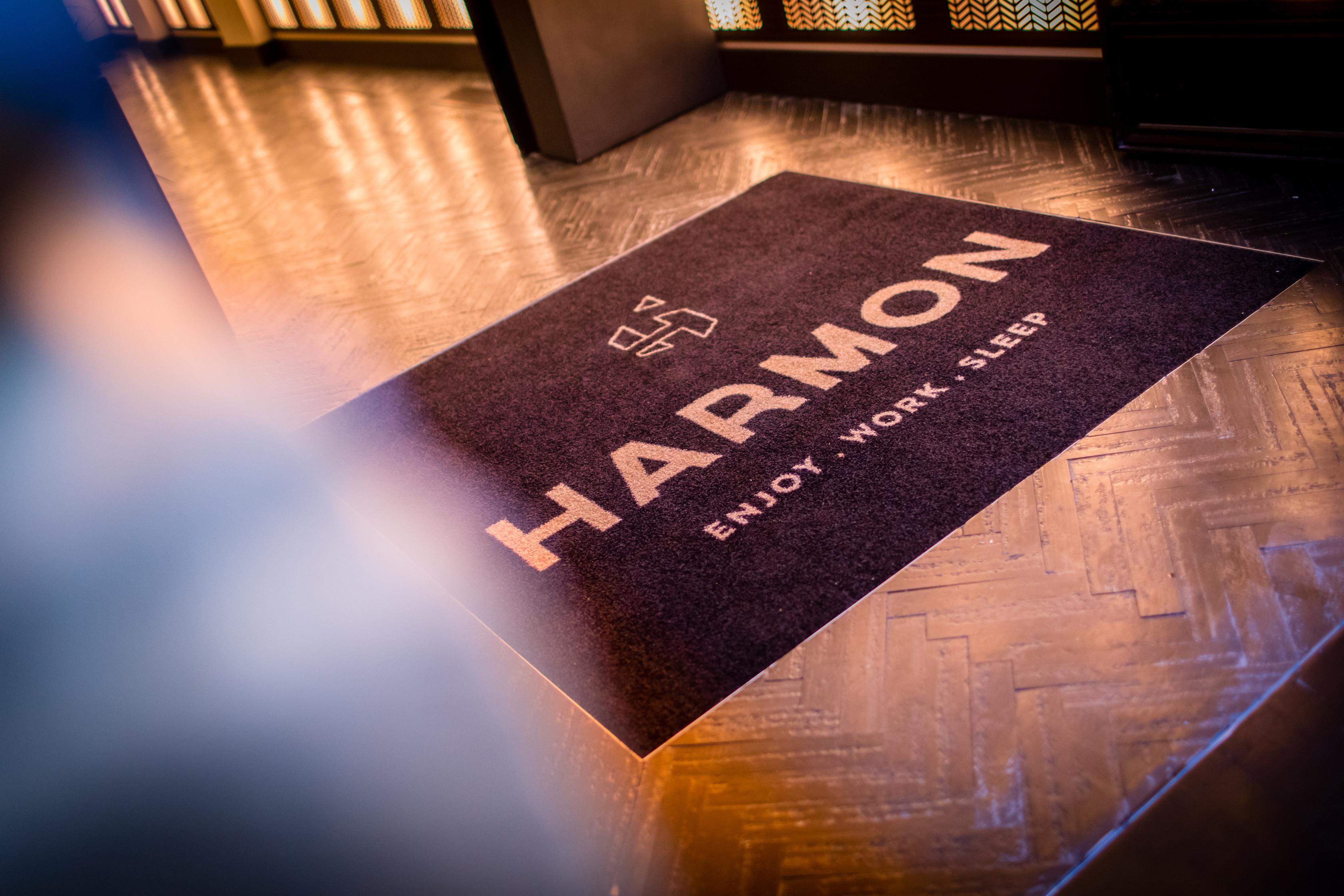 Harmon House - Hotel & Spa Saint-Gilles Екстериор снимка