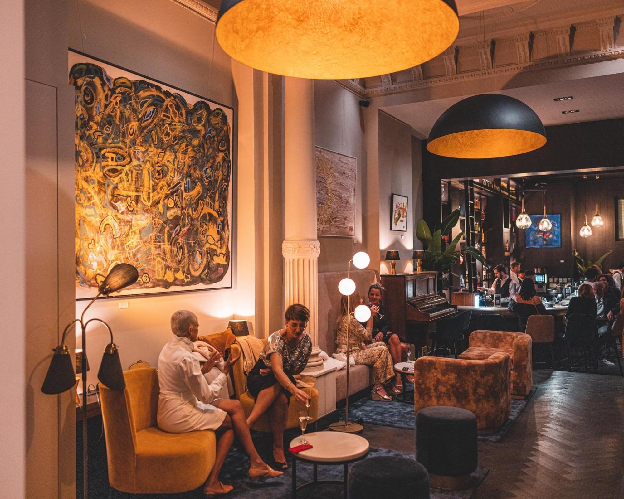 Harmon House - Hotel & Spa Saint-Gilles Екстериор снимка